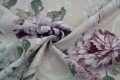 Tkanina dekoracyjna / zasłonowa /obrusowa - fioletowe piwonie i szare kwiatki na pudrowym beżu 11